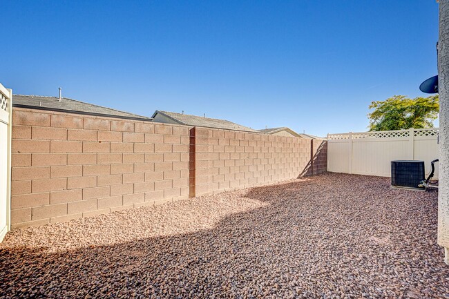 Building Photo - SOUTHWEST LAS VEGAS SINGLE FAMILY HOME IN ...