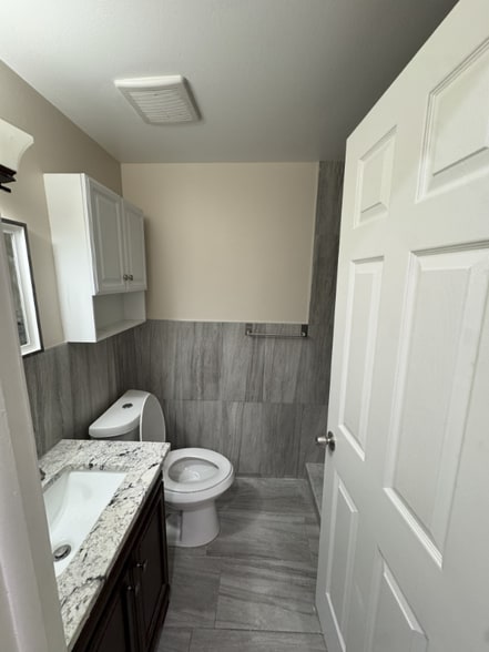 Building Photo - 8945 Shawn Dr