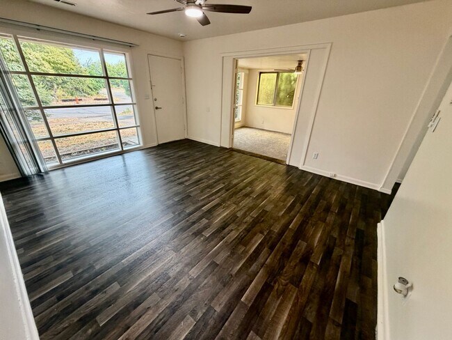 Building Photo - Kenton 3BR/2BA Single-Level Home | Private Yard, W/D Included & Off-Street Parking