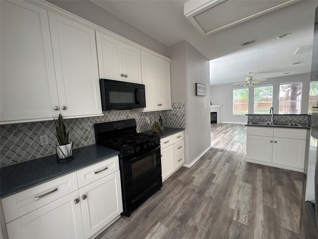 Building Photo - 12311 Granite Woods Ct