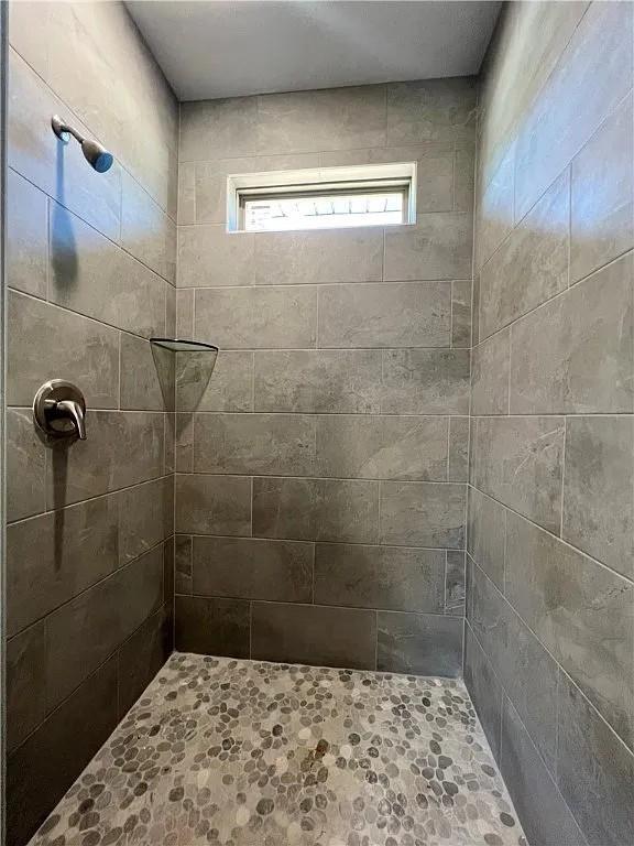 Building Photo - 3309 SW Stoneway Ave