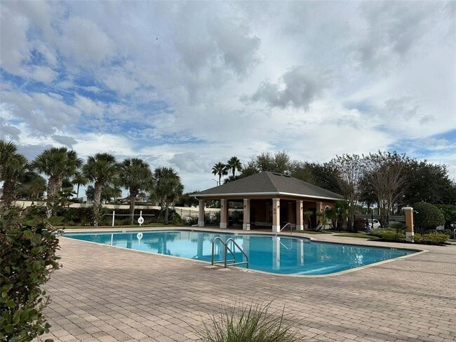 Building Photo - 1172 Chelsea Dr