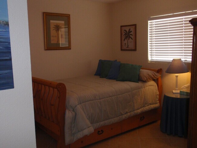 Building Photo - Winter rental with heated pool