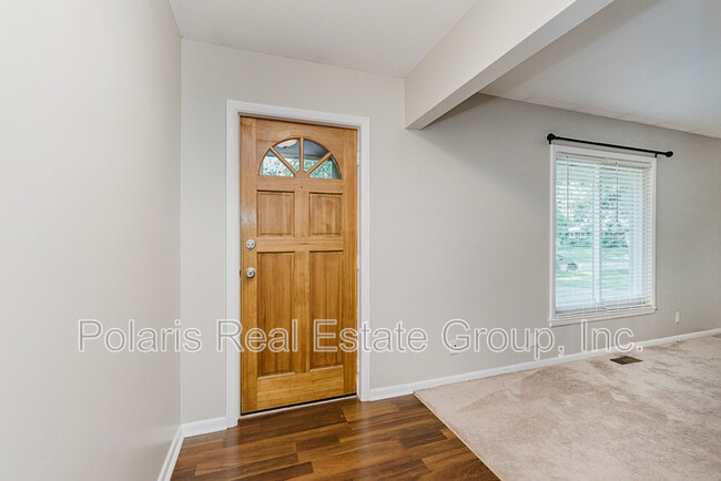 Building Photo - 8315 Nashua Dr