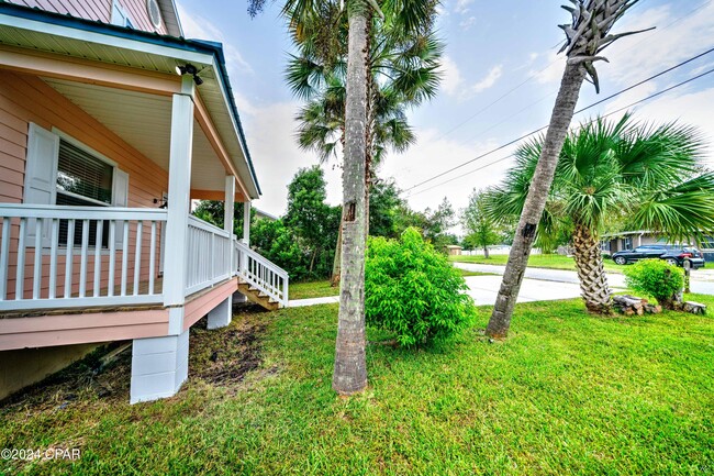 Building Photo - 1305 Calhoun Ave