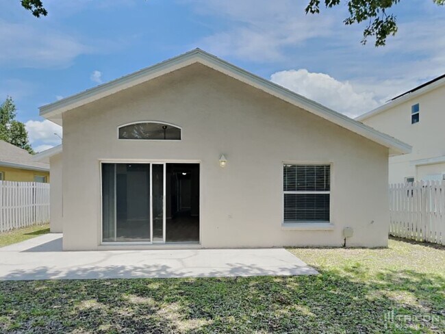 Building Photo - 1305 Timberbend Cir