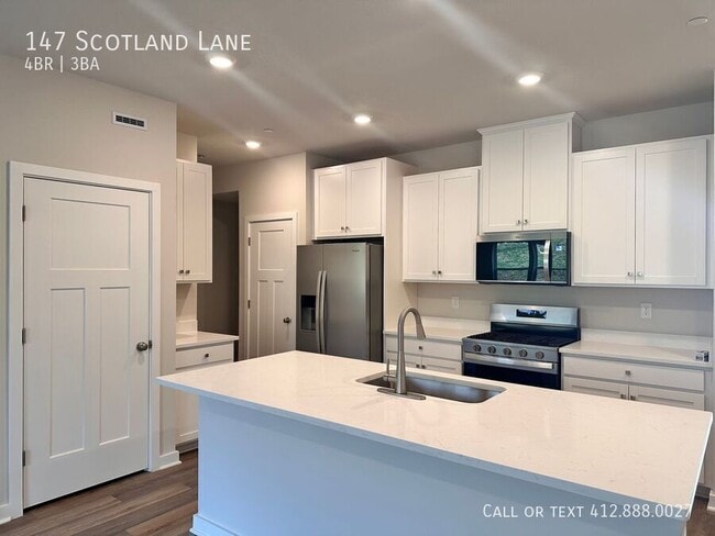 Building Photo - 147 Scotland Ln