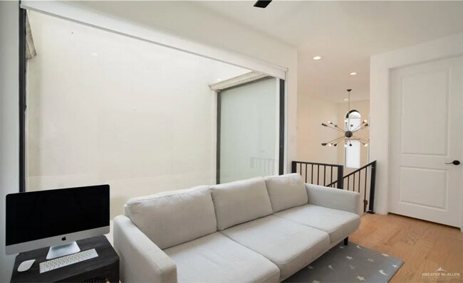 Building Photo - Stylish 2-Story Home in Gated Community with Pool!