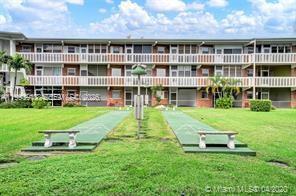 Building Photo - 141 NE 10th Ave