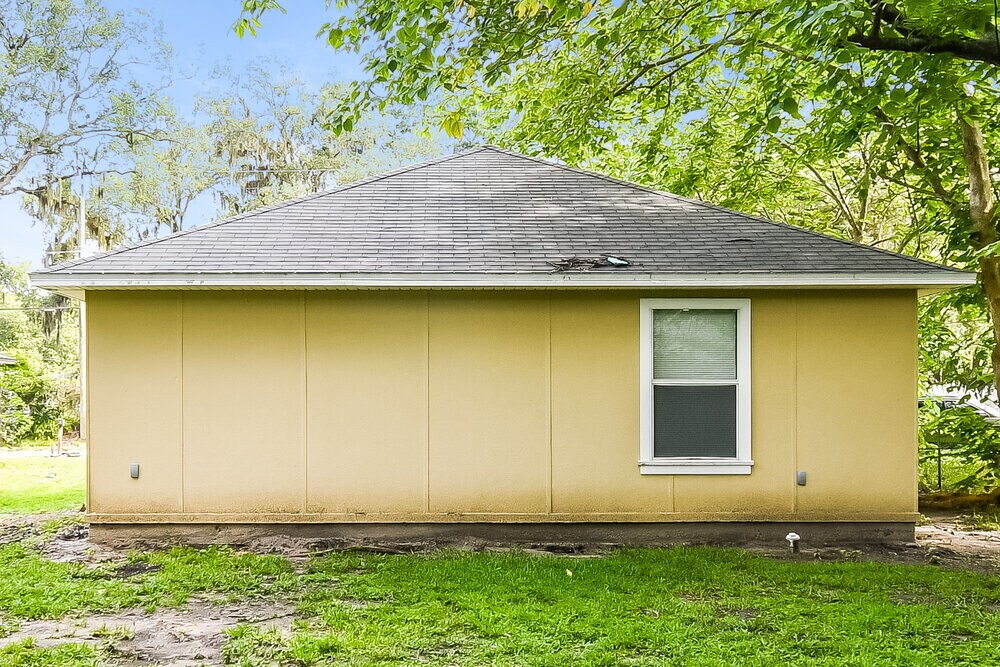 Building Photo - 8720 Hare Ave