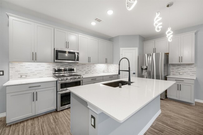 Building Photo - 11631 Darby Chase Trl