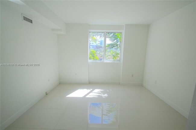 Building Photo - 6362 Collins Ave