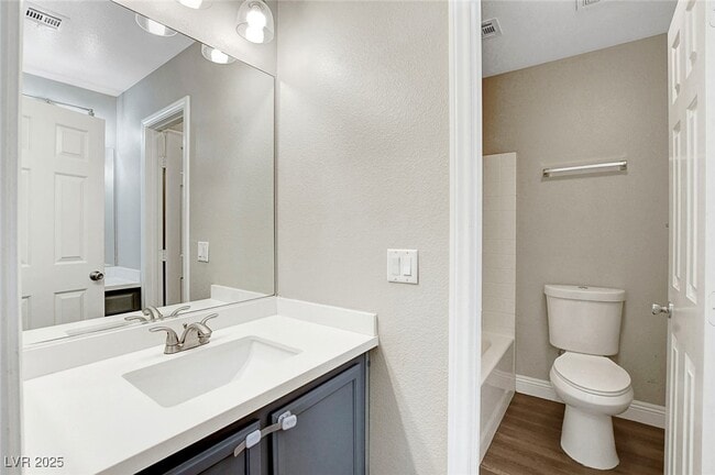 Building Photo - 9676 Grouse Grove Ave