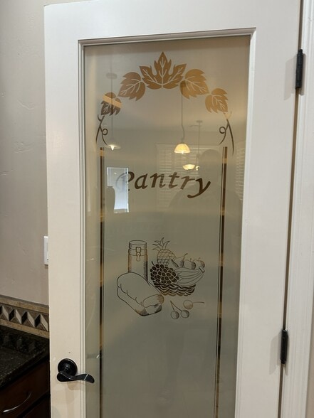 Building Photo - 7470 Sierra Linda Ct