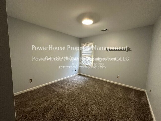 Building Photo - 790 Woodmont Dr
