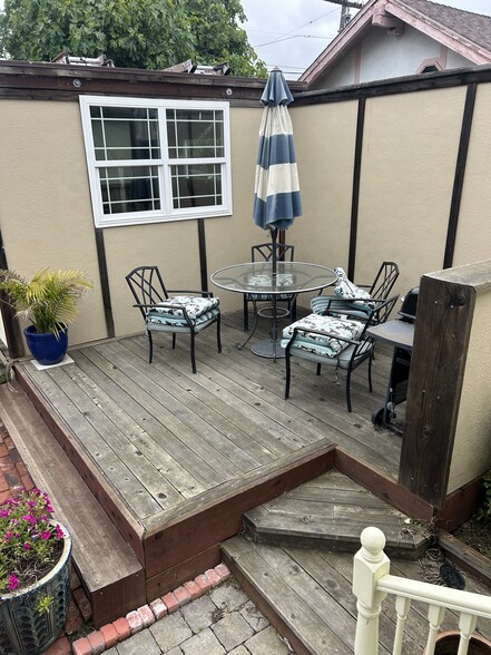 Building Photo - 1140 Tuolumne St