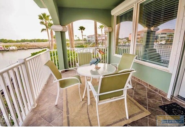 Building Photo - 17 Harbor Point