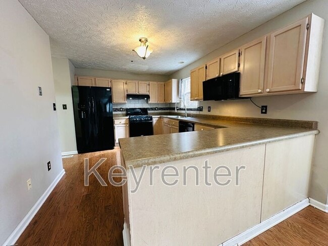 Building Photo - 12490 Daisywood Dr