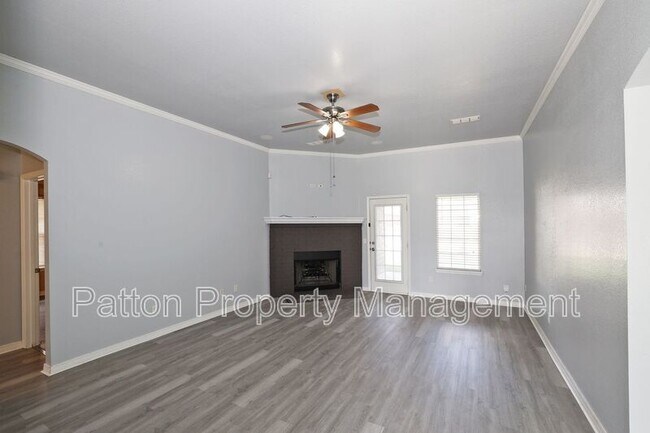Building Photo - 9206 Perry Ave