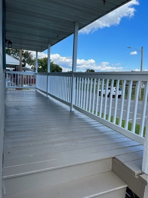 Front Porch - 1330 Delaware Ln