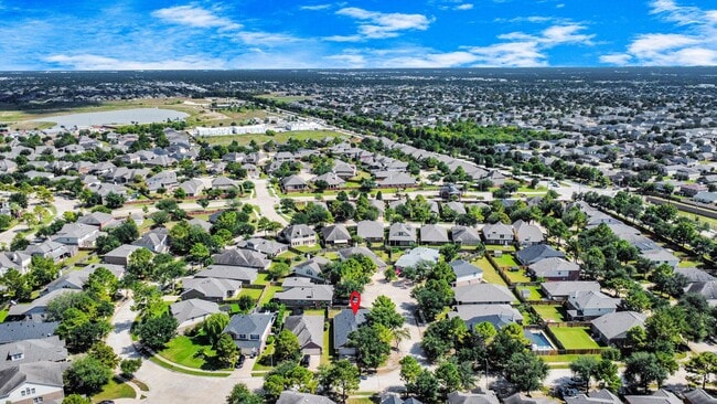 Building Photo - 8226 Stratford Canyon Dr