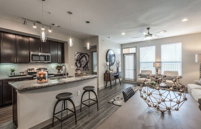 Building Photo - 24151 Bella Dolce Ln