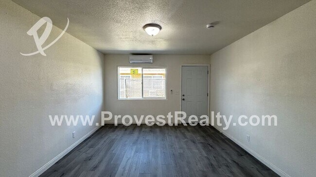 Building Photo - 11800 White Ave