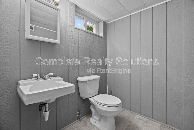 Building Photo - 1343 82nd Blvd