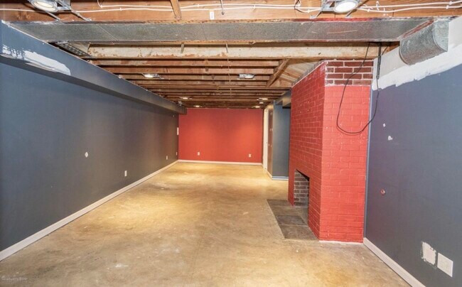 Building Photo - 3213 Bon Air Ave