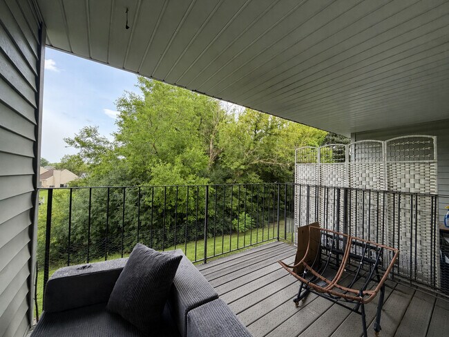 Building Photo - 116 Gant Cir