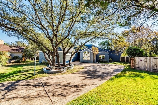 Building Photo - 106 Rupen Ct