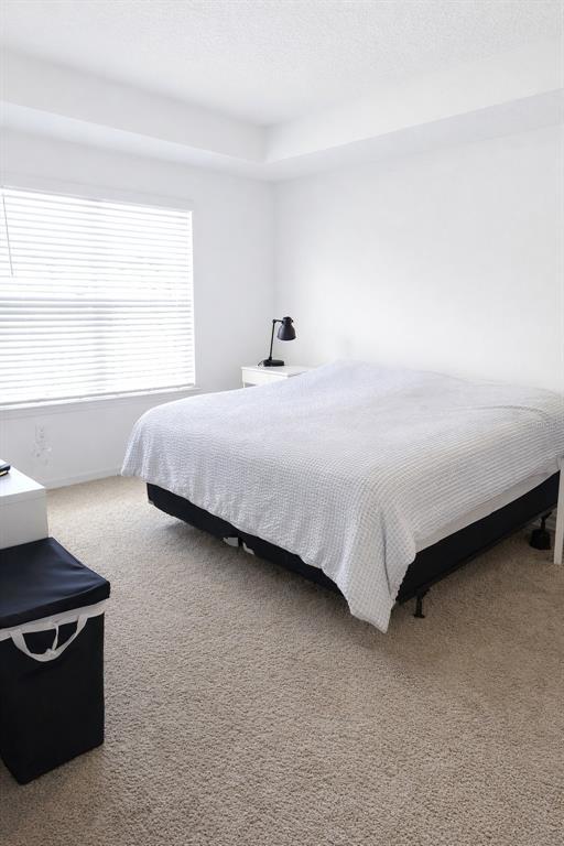 Building Photo - 8913 Matriarca Aly