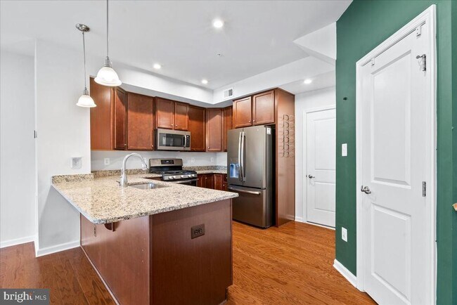 Building Photo - 6500 Walcott Ln