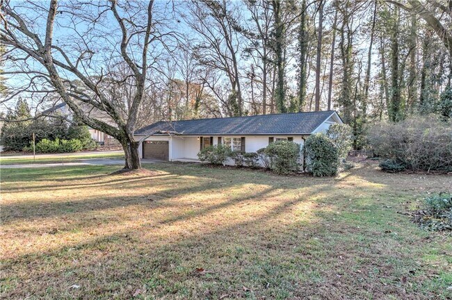 Building Photo - 465 Windsor Parkway