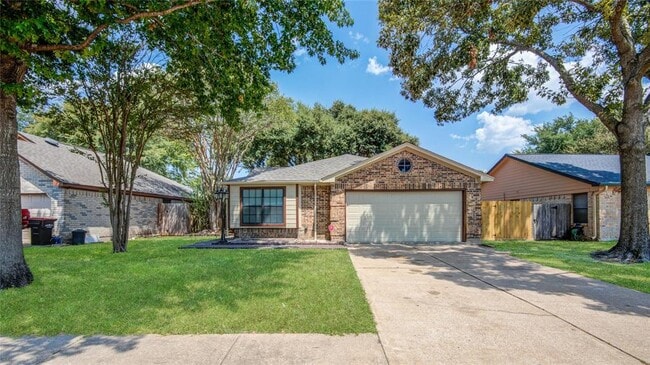 Building Photo - 4718 Brooklawn Dr