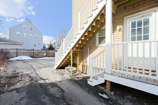 Building Photo - 128-130 Arnold St