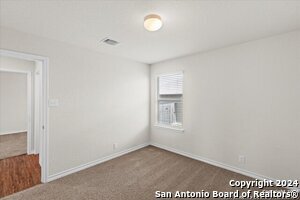 Building Photo - 124 Gravel Gray