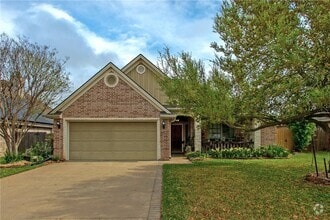 Building Photo - 3905 Incourt Ln