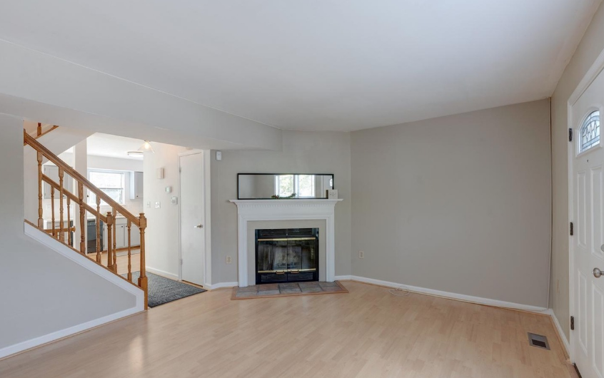 Building Photo - 15357 Gatehouse Terrace