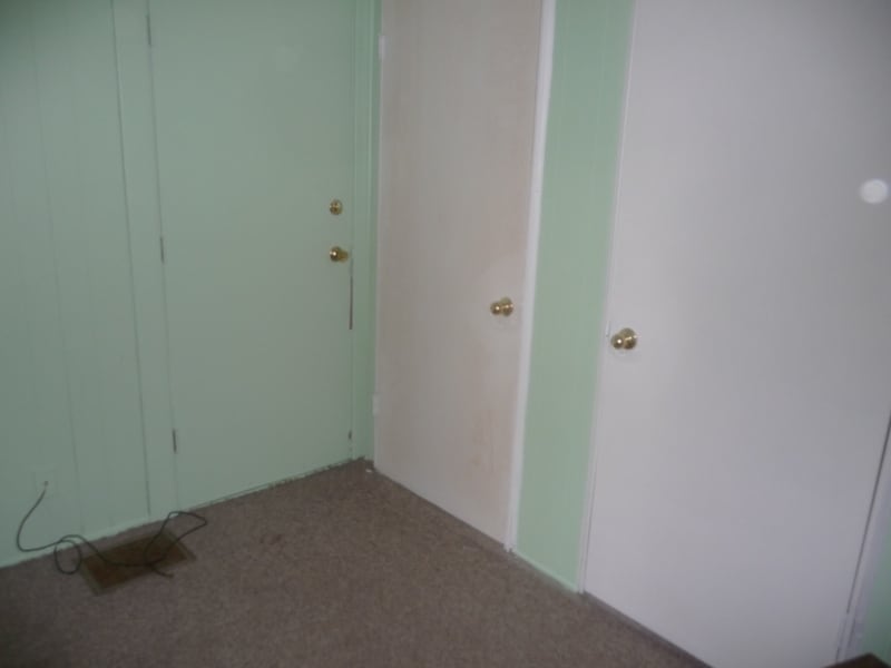 Building Photo - 456 N Salisbury St