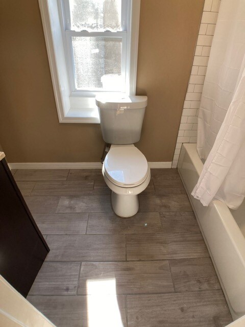 Building Photo - 4523 Parrish St