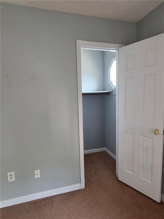 Building Photo - 876 Indian Lake Dr NW