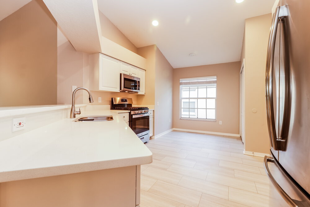 Building Photo - 29611 Birds Eye Dr