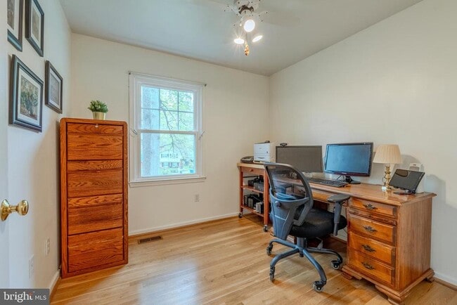Building Photo - 8717 Higdon Dr