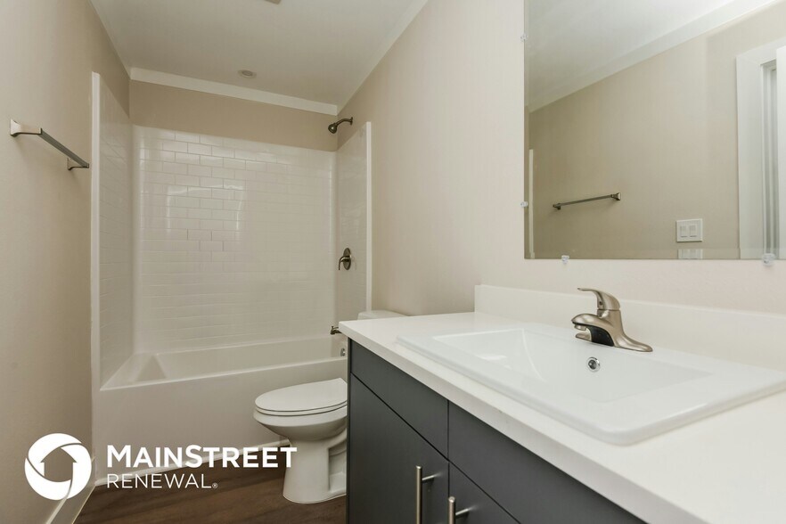 Building Photo - 2120 Belzise Terrace