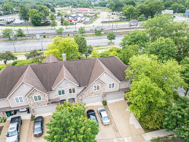 Building Photo - 2646 Chelsey St