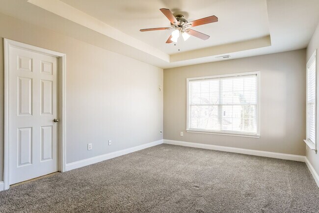 Building Photo - 674 Averasboro Dr