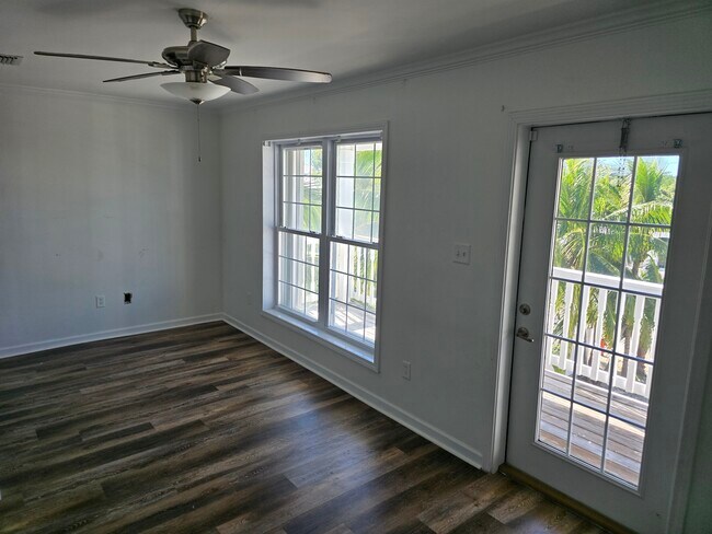 Building Photo - 374 73rd St #6