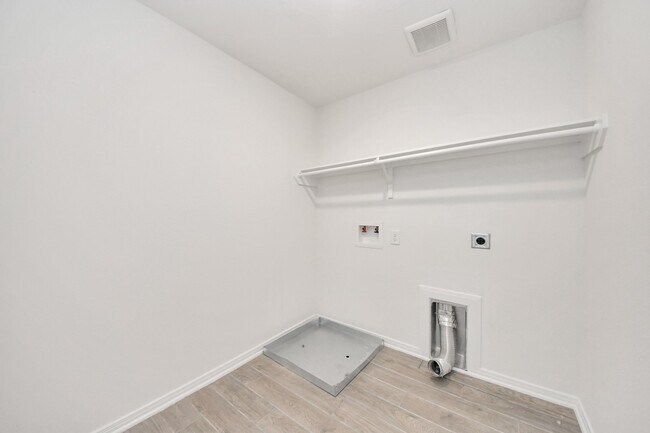 Building Photo - 17310 Rock Willow Ln