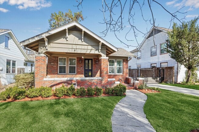 Building Photo - 1624 Branard St